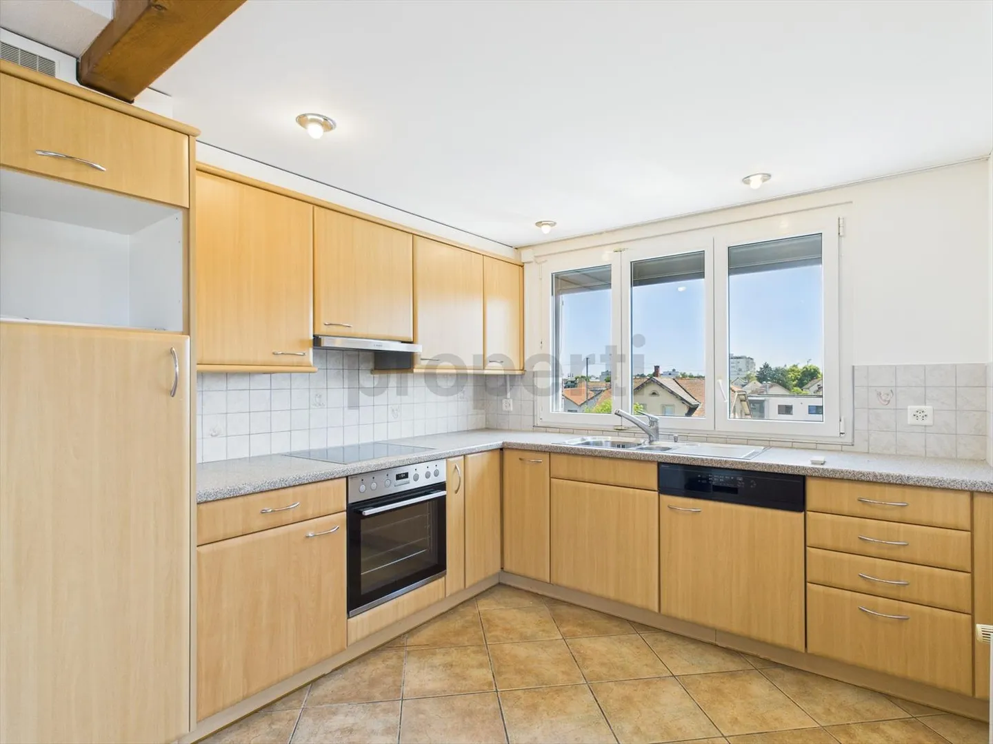 Ultimo piano 3.5 stanze - Foto 2 di 11