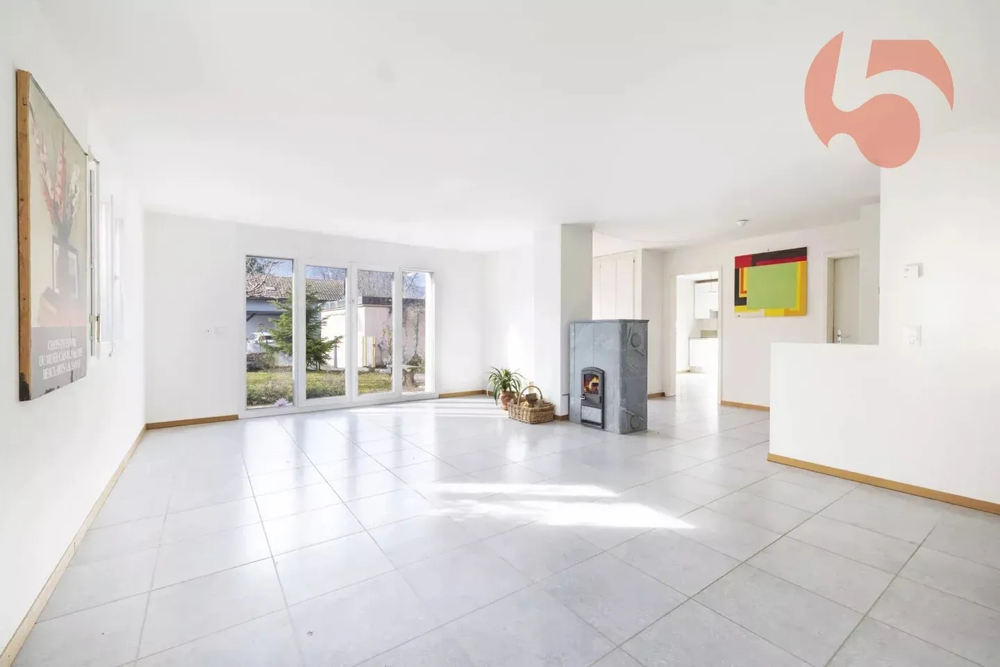 Schönes freistehendes Haus in einer ruhigen und sonnigen Wohngegend - Foto 3 von 22