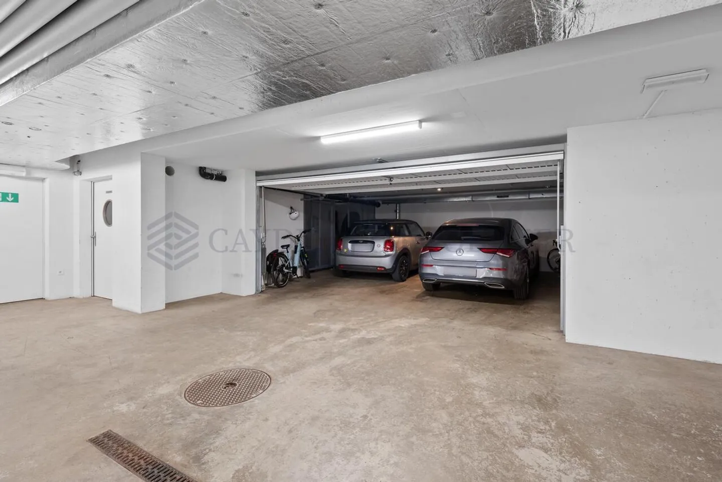 Magnificent 5-room apartment - Available on September 15, 2025 - Photo 1 of 10