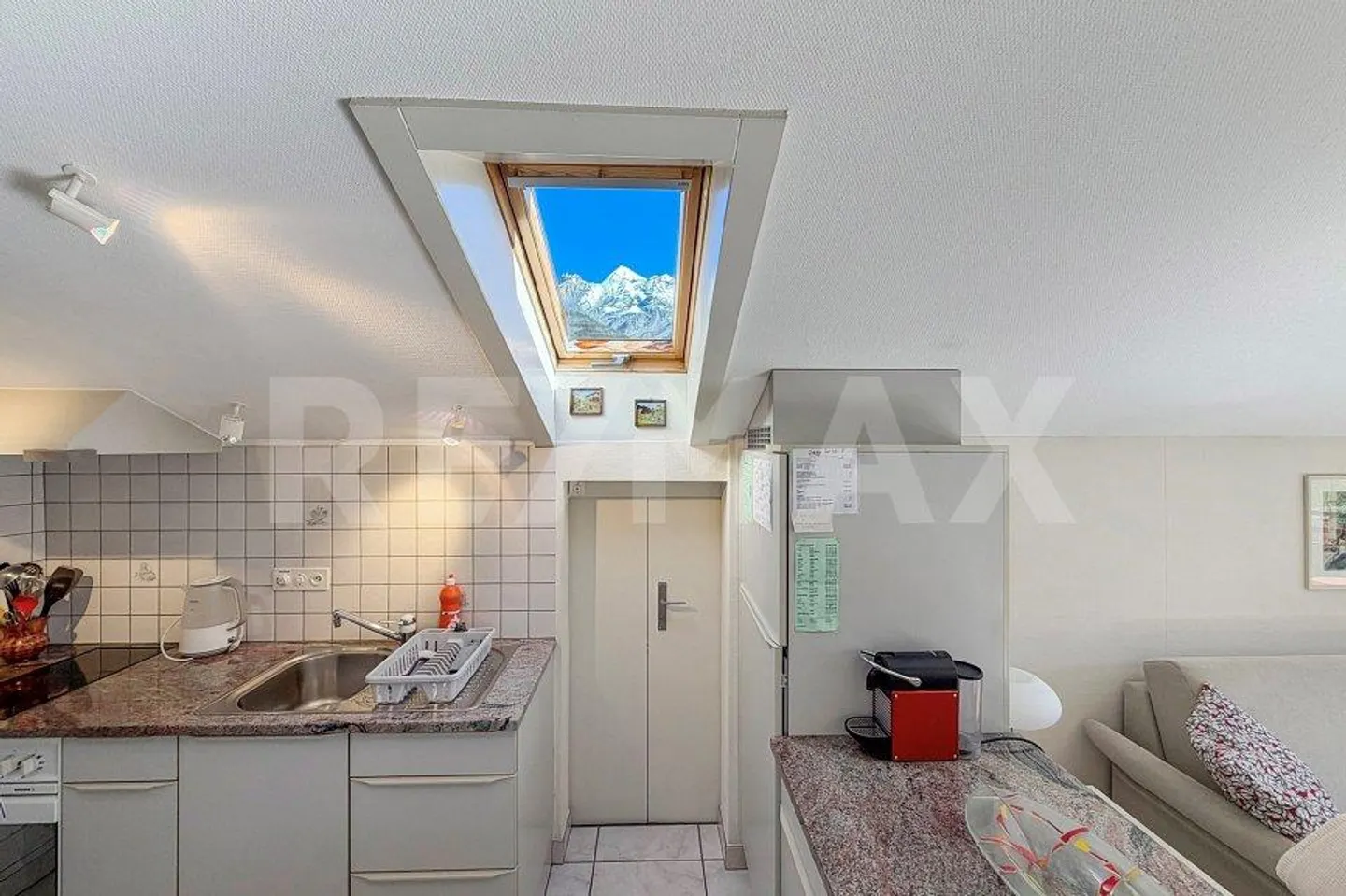 Appartement en penthouse ensoleillé de 2½ pièces à Kandersteg - Photo 8 sur 13
