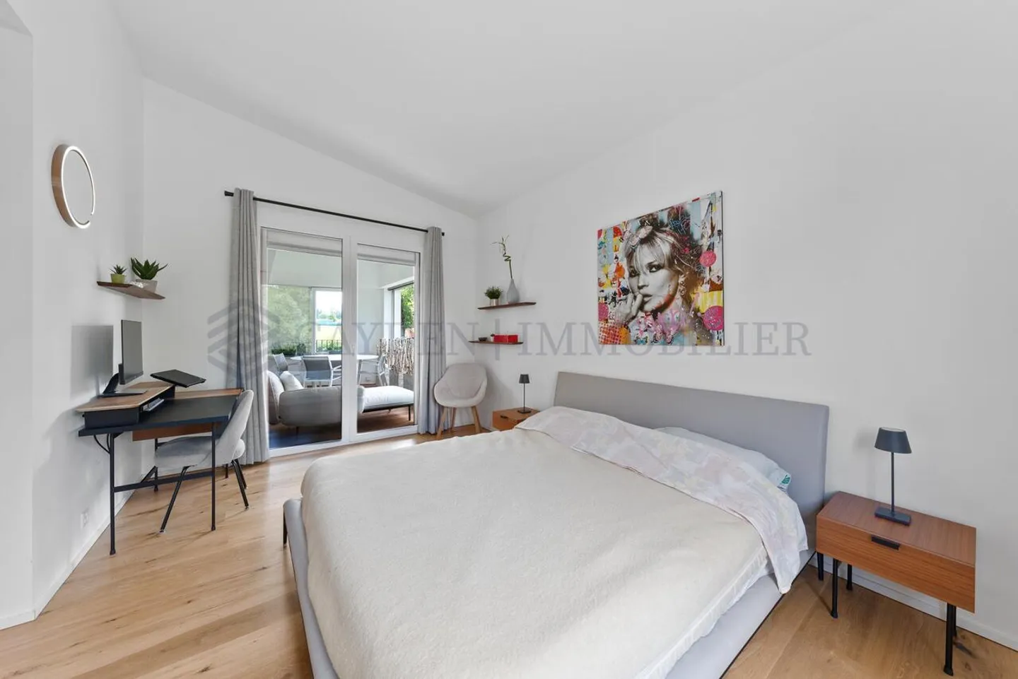Magnificent 5-room apartment - Available on September 15, 2025 - Photo 7 of 10