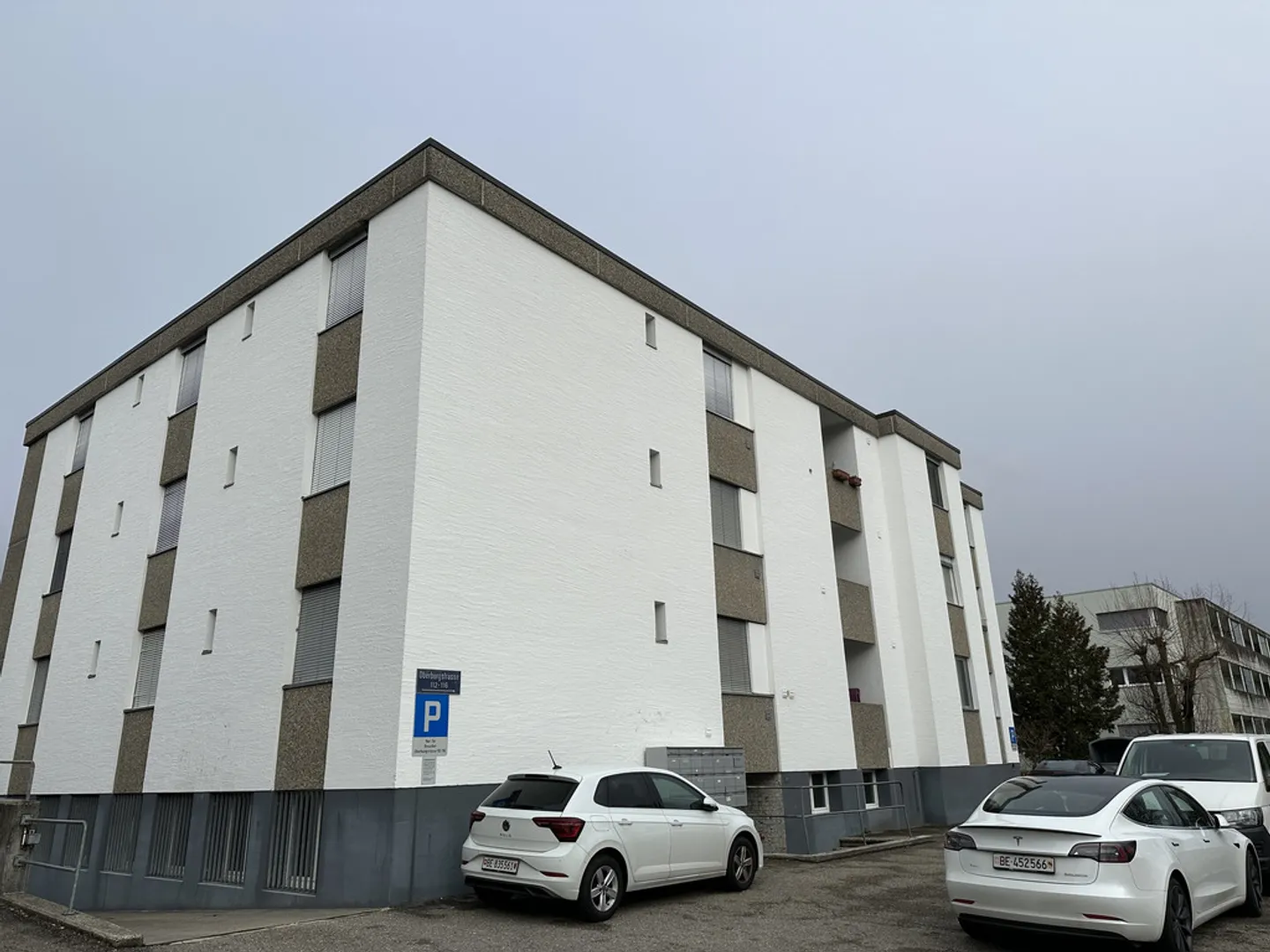 Einstellhallenplätze zu vermieten - Foto 1 von 1