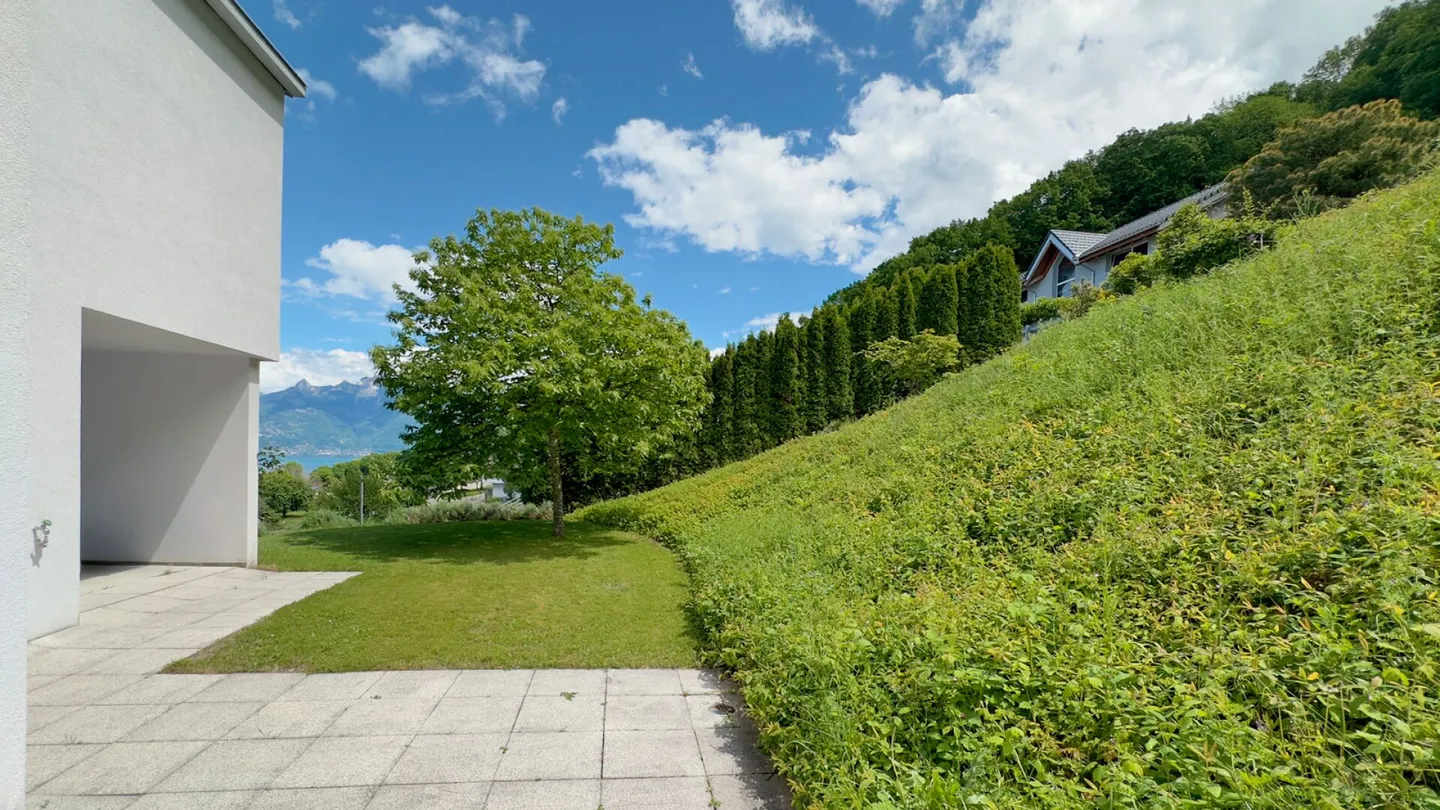 «Luxuriöse, von Architekten entworfene Villa mit atemberaubendem 180°-Blick auf den Genfer See» - Foto 6 von 31