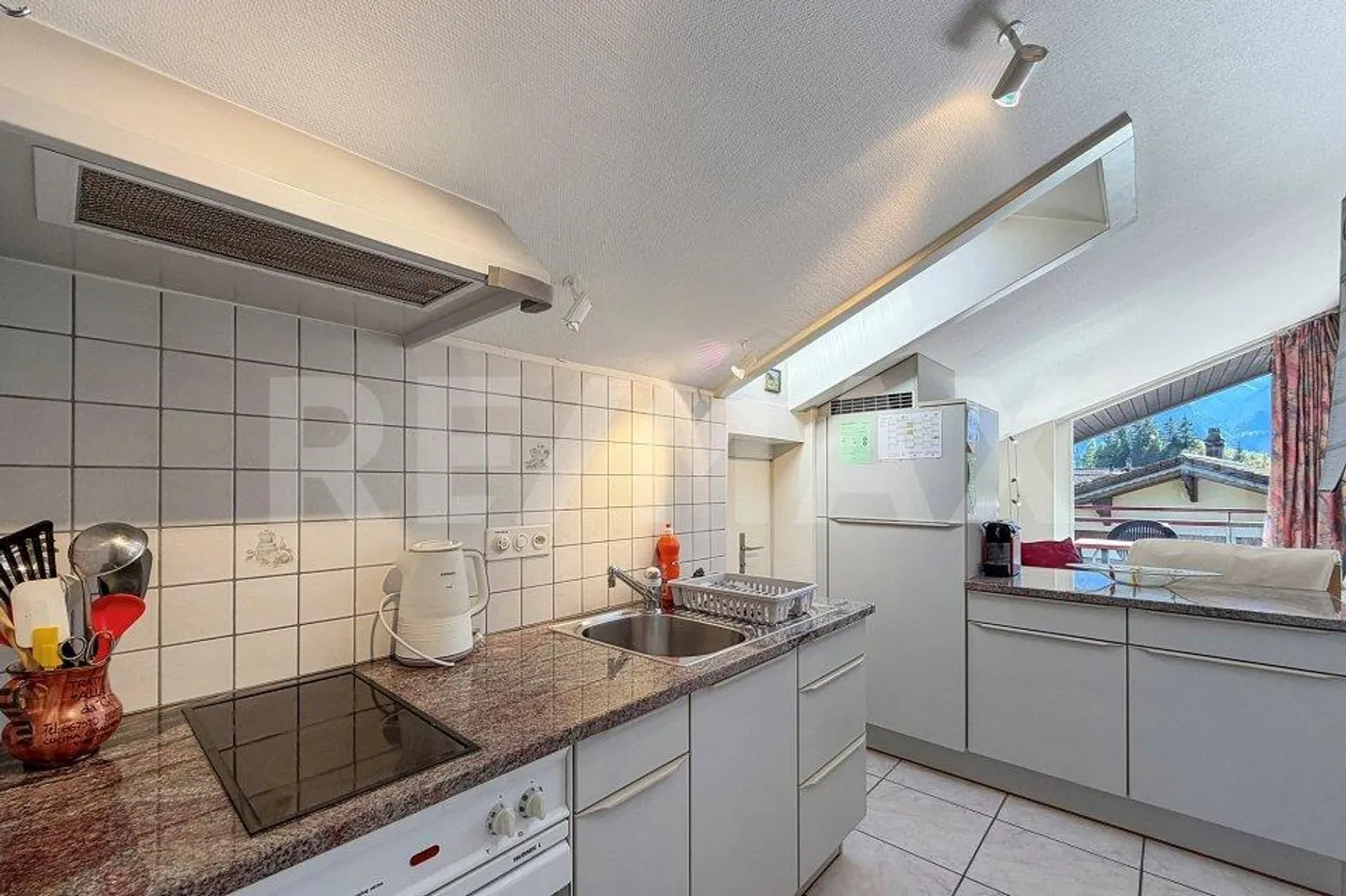 Appartement en penthouse ensoleillé de 2½ pièces à Kandersteg - Photo 7 sur 13