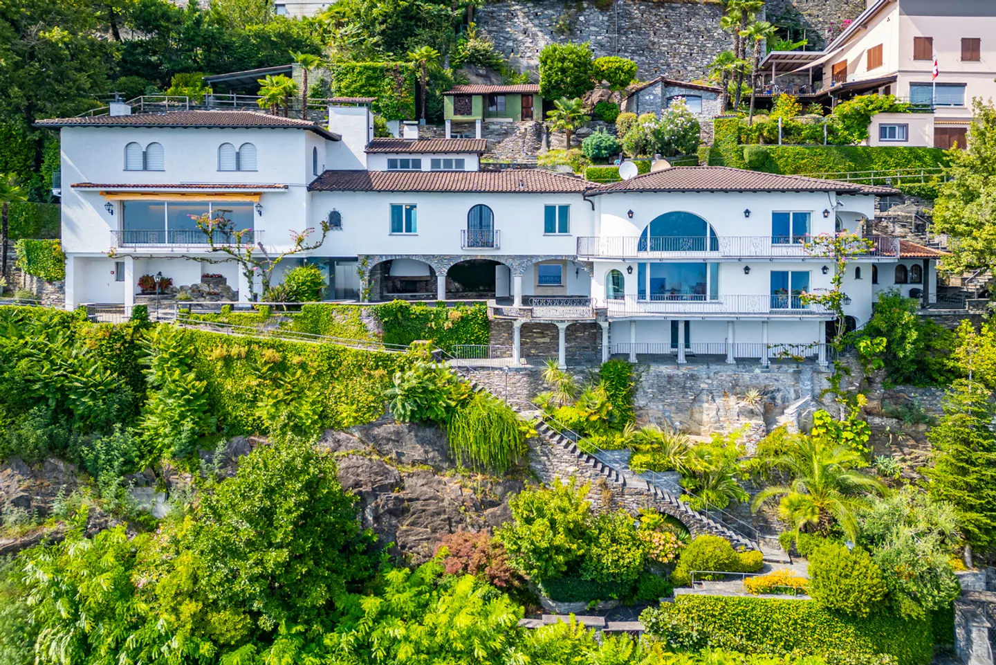Villa "al Finestrone" im Schweizer Dorf von 2025 - Foto 1 von 6