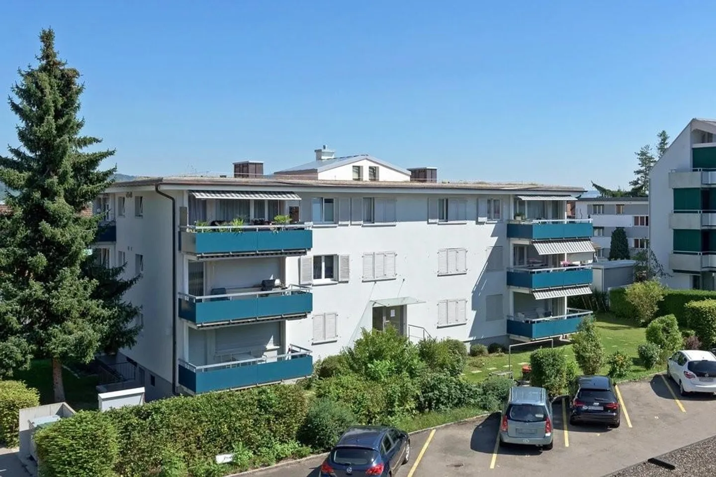 Posizione centrale con torre di lavaggio privata e balcone - Foto 1 di 10