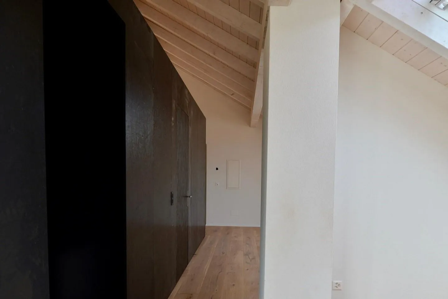 Affascinante loft di 3,5 stanze in mansarda a Toffen - dal 26 novembre - Foto 3 di 9