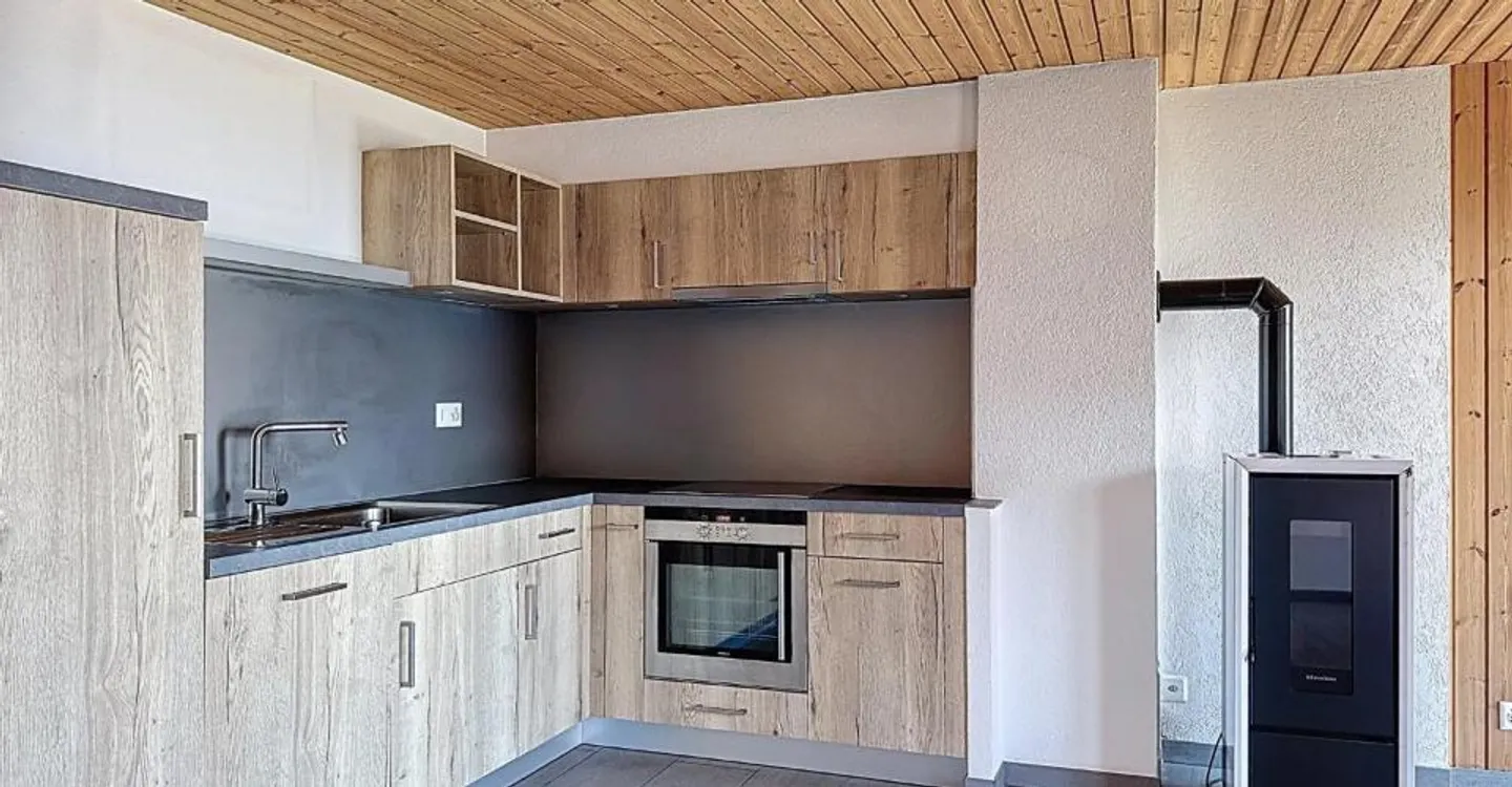 Appartement Charmant - Photo 2 sur 6