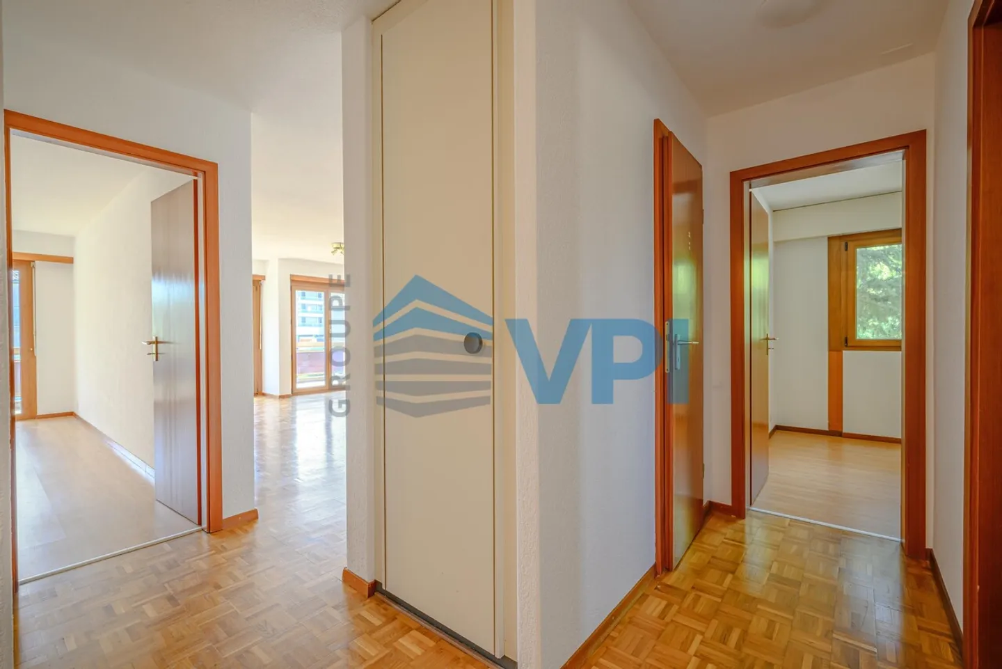 Appartamento di 4.5 locali nel centro di Rolle - Foto 3 di 9