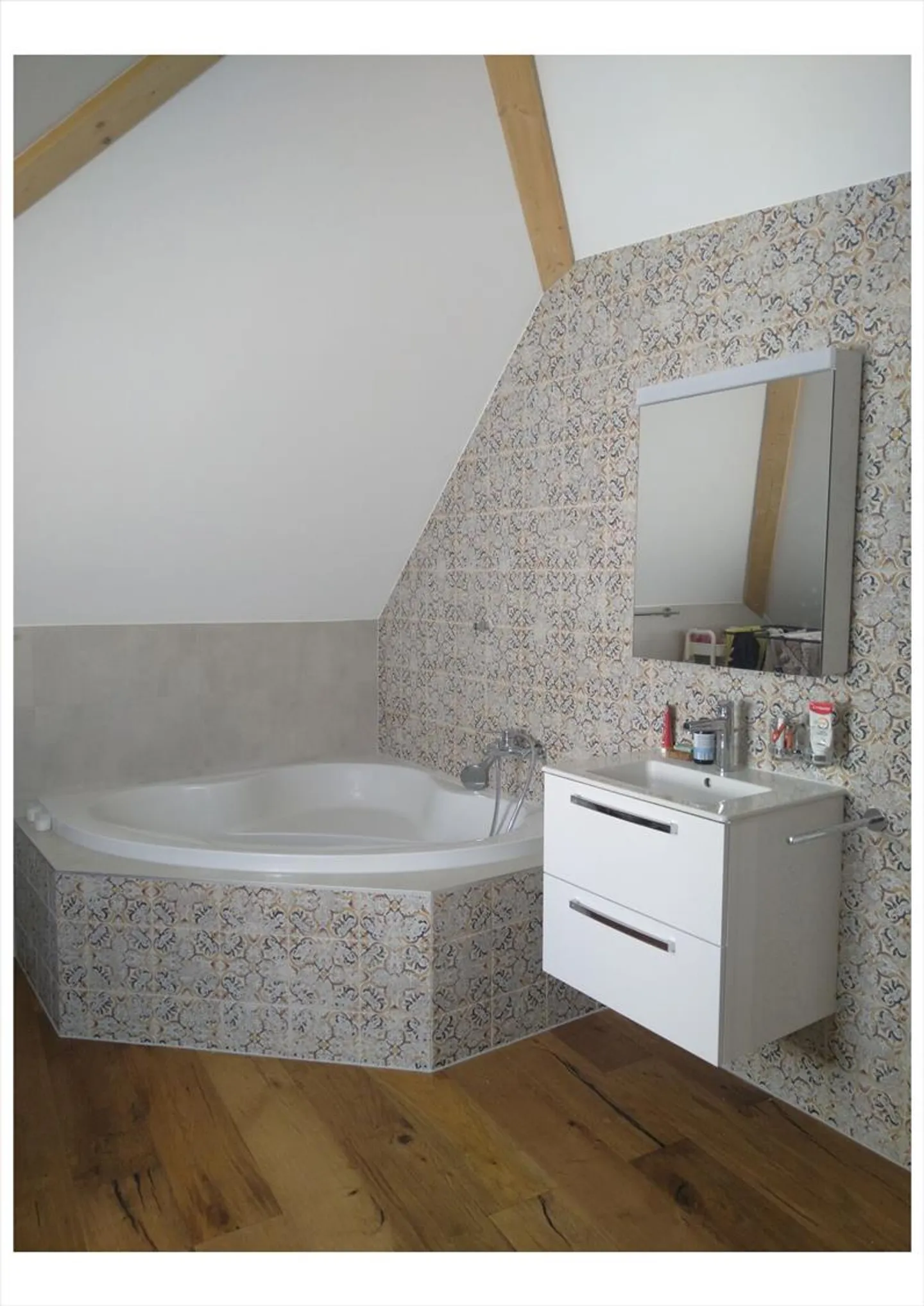 Very nice 5.5 room duplex apartment with a very warm mezzanine - Photo 3 of 13