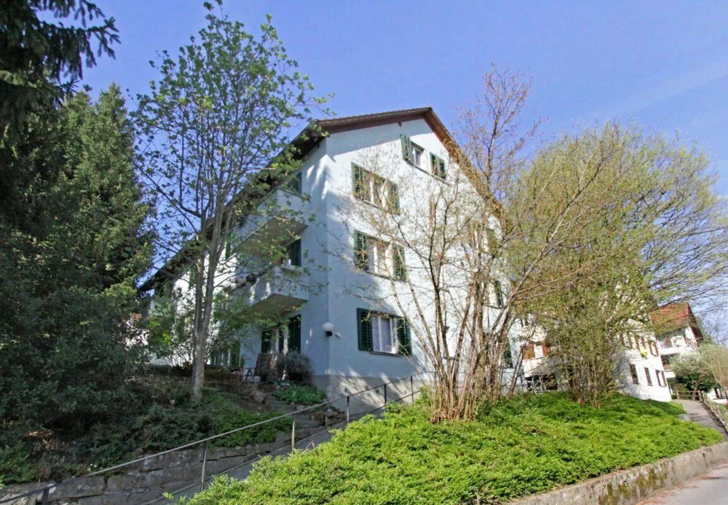 Salle de loisirs / Salle de bricolage à louer - Photo 1 sur 5