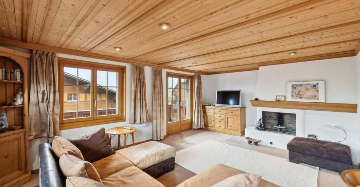 Charming 4.5 room apartment, a safe investment in a setting - Photo 4 of 11