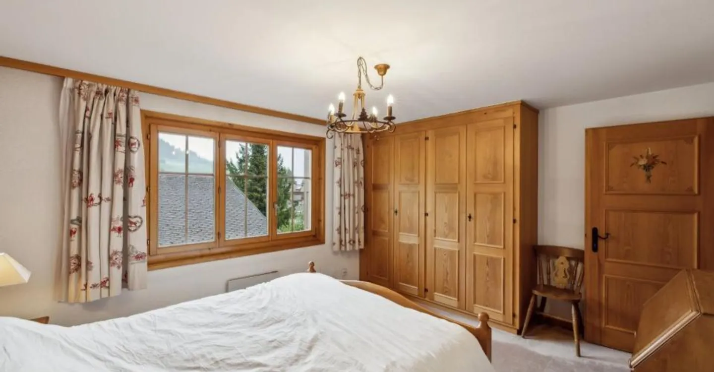 Charming 4.5 room apartment, a safe investment in a setting - Photo 6 of 11