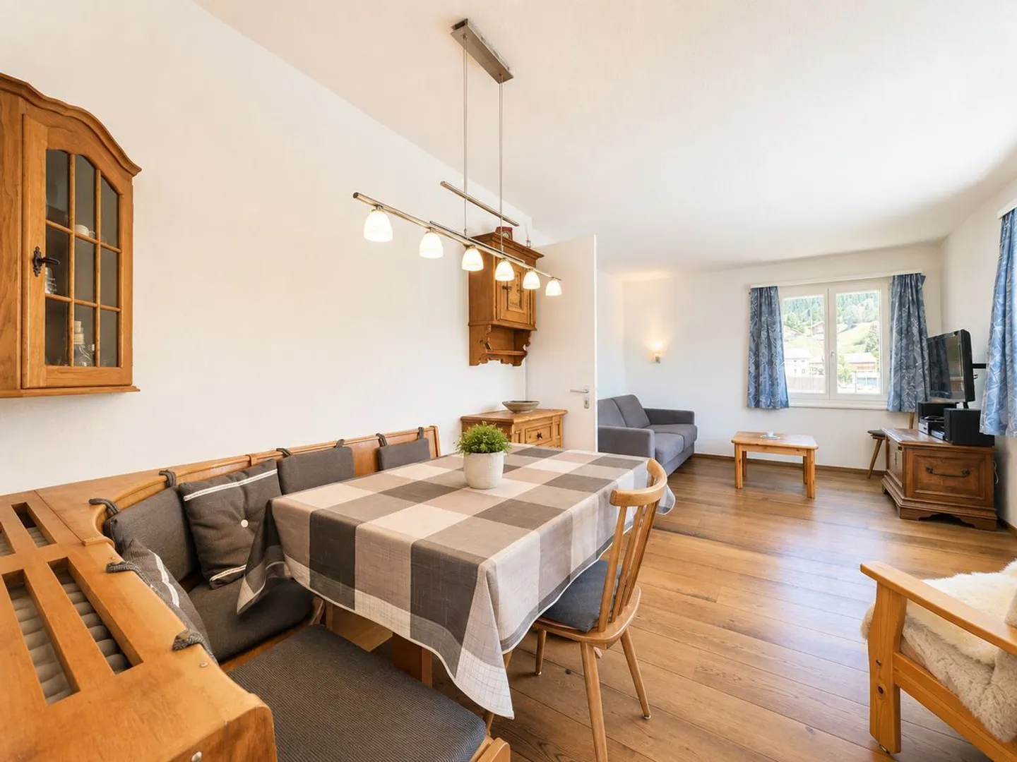 Gemütliche Wohnung mit Bergsicht - Foto 2 von 7