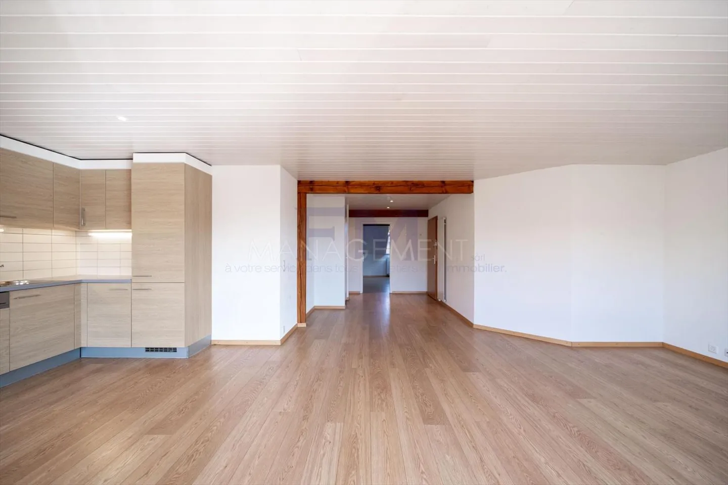 Délices - Madame-De-Stael - 4 chambres au 6ème étage, dans les combles - Photo 3 sur 13