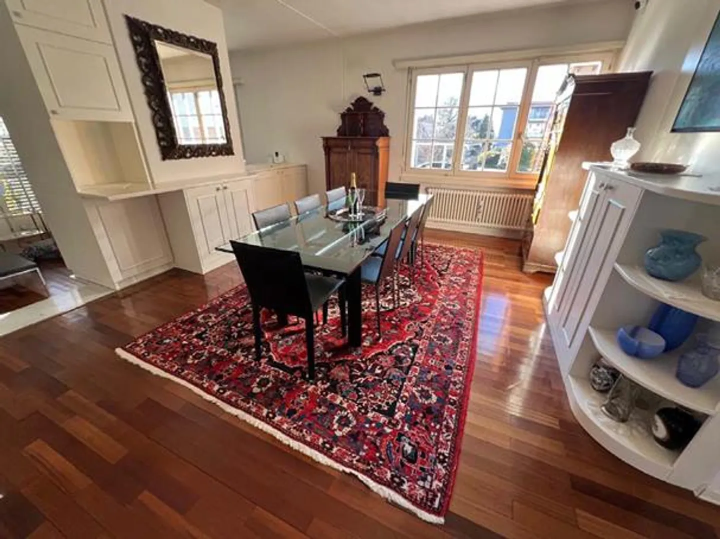 VILLA DANS UNE POSITION PRIVILÉGIÉE - AVEC UN GRAND POTENTIEL - Photo 14 sur 30