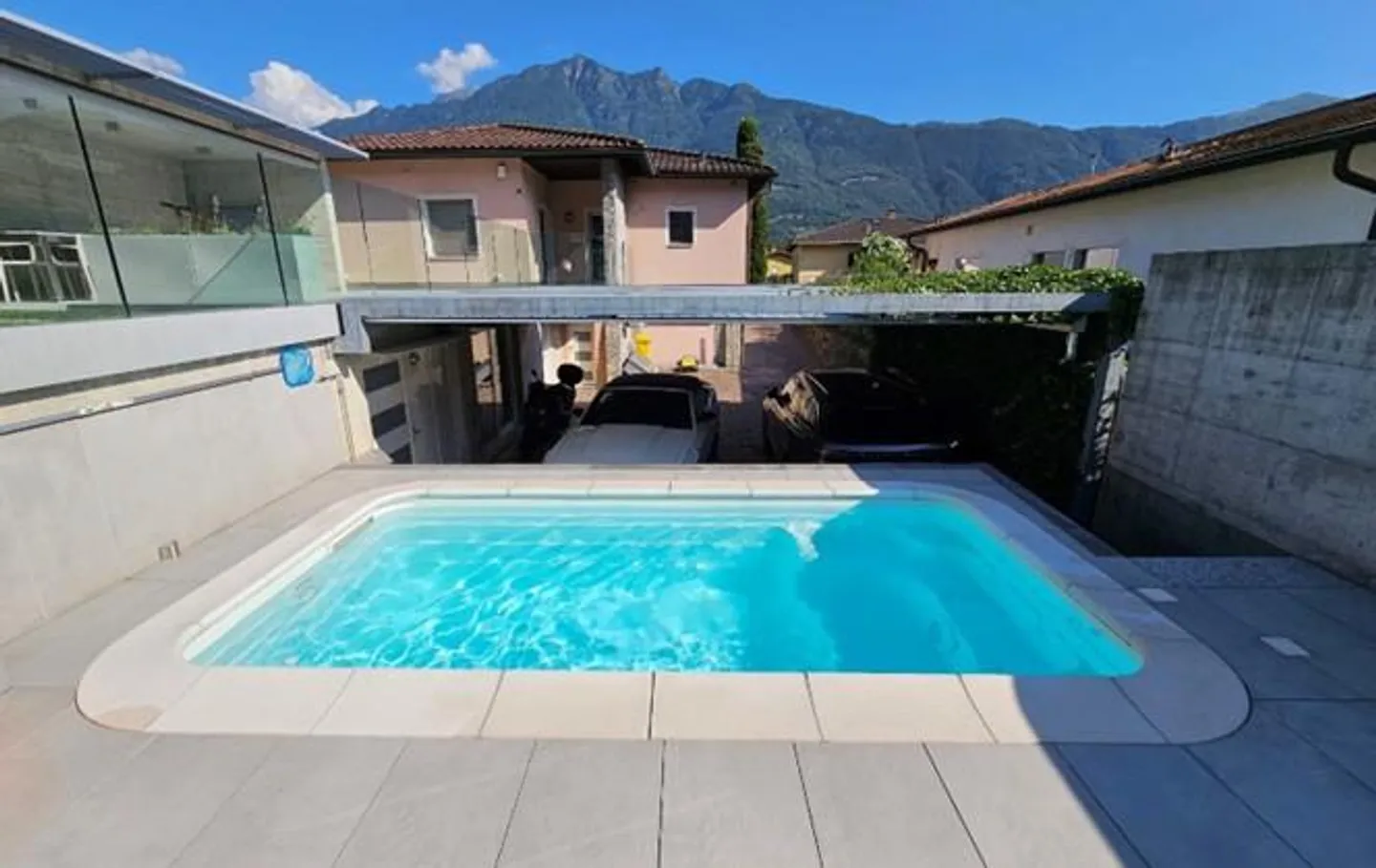 VILLA DANS UNE POSITION PRIVILÉGIÉE - AVEC UN GRAND POTENTIEL - Photo 17 sur 30