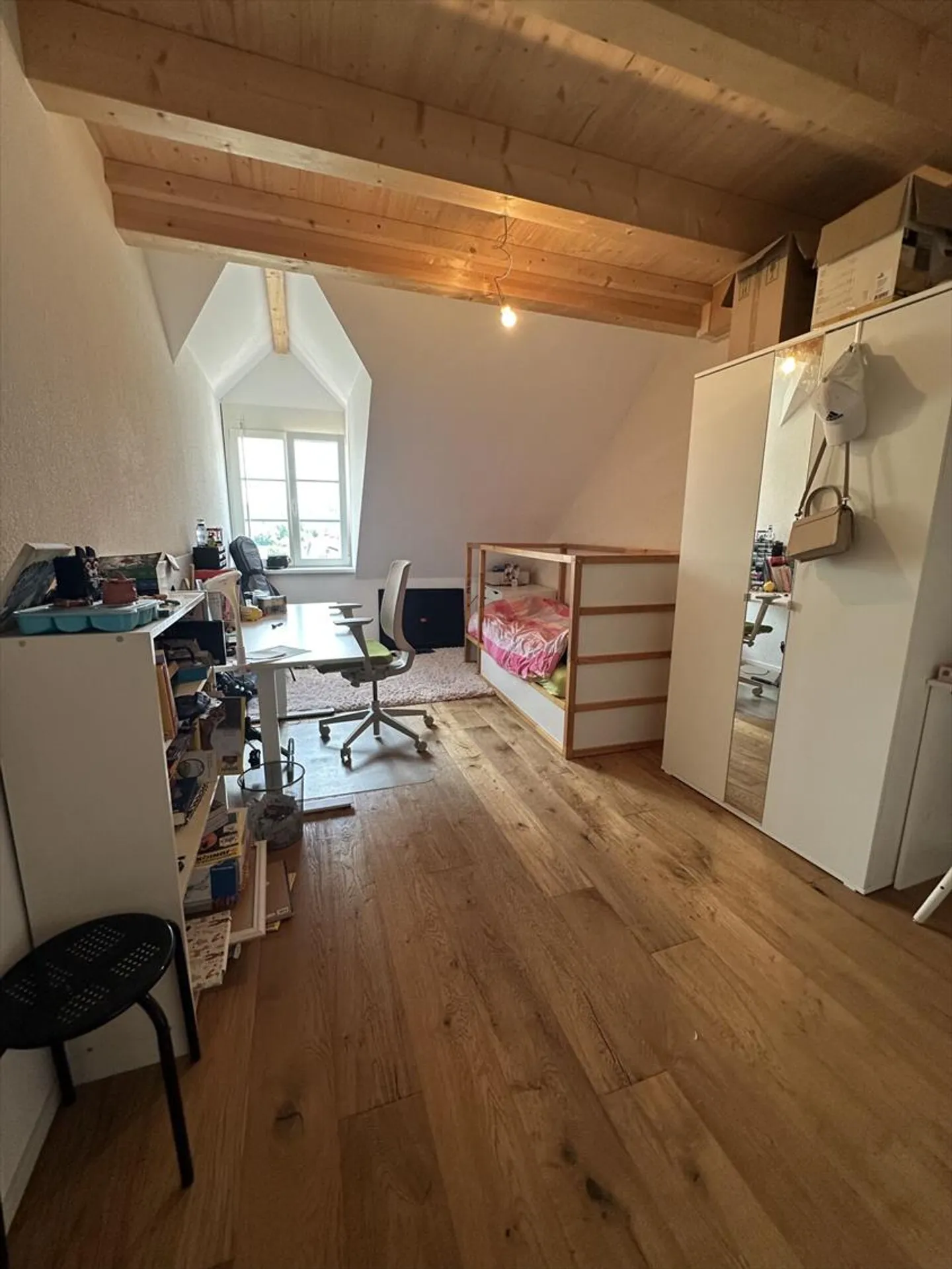 Very nice 5.5 room duplex apartment with a very warm mezzanine - Photo 9 of 13
