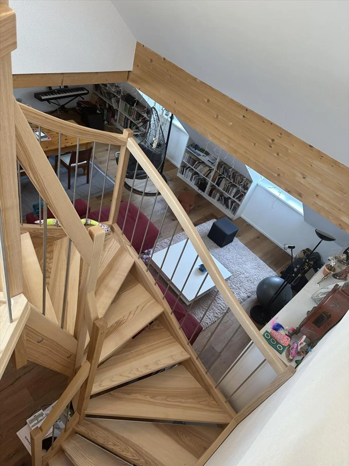 Very nice 5.5 room duplex apartment with a very warm mezzanine - Photo 10 of 13