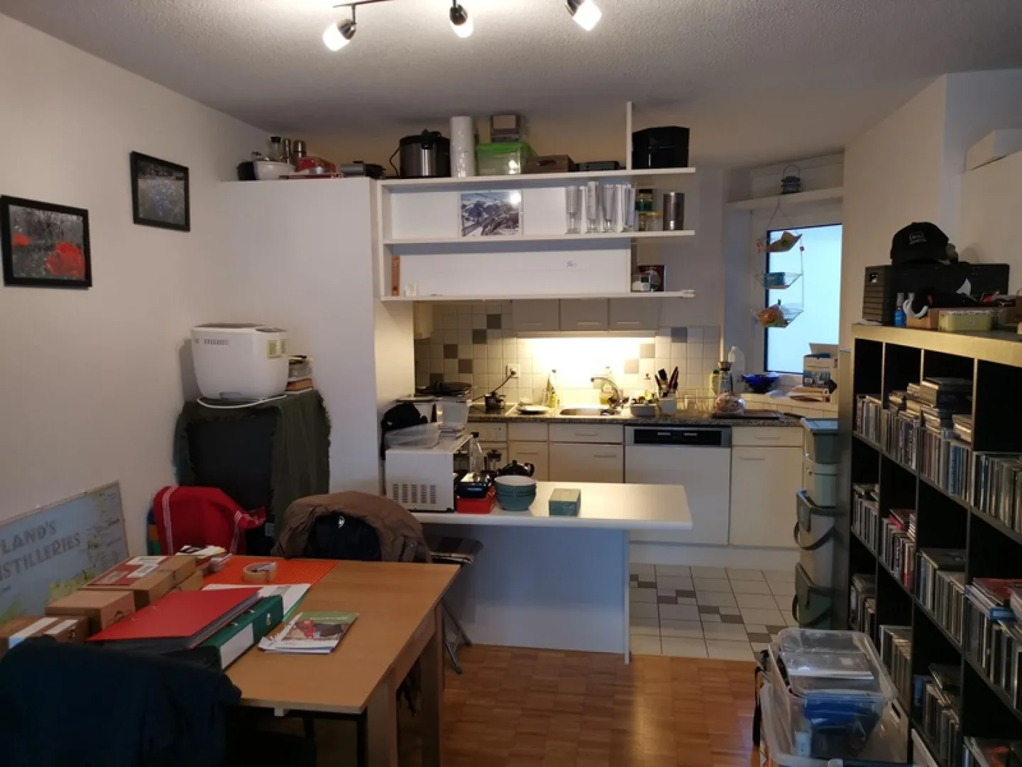 Appartement 2.5 pièces confortable - Photo 2 sur 4