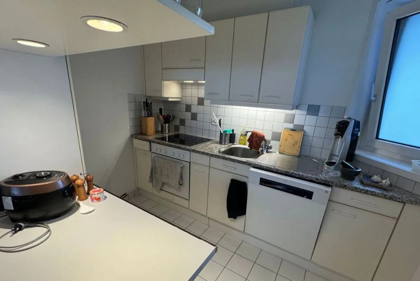 Appartement 2.5 pièces confortable - Photo 1 sur 4