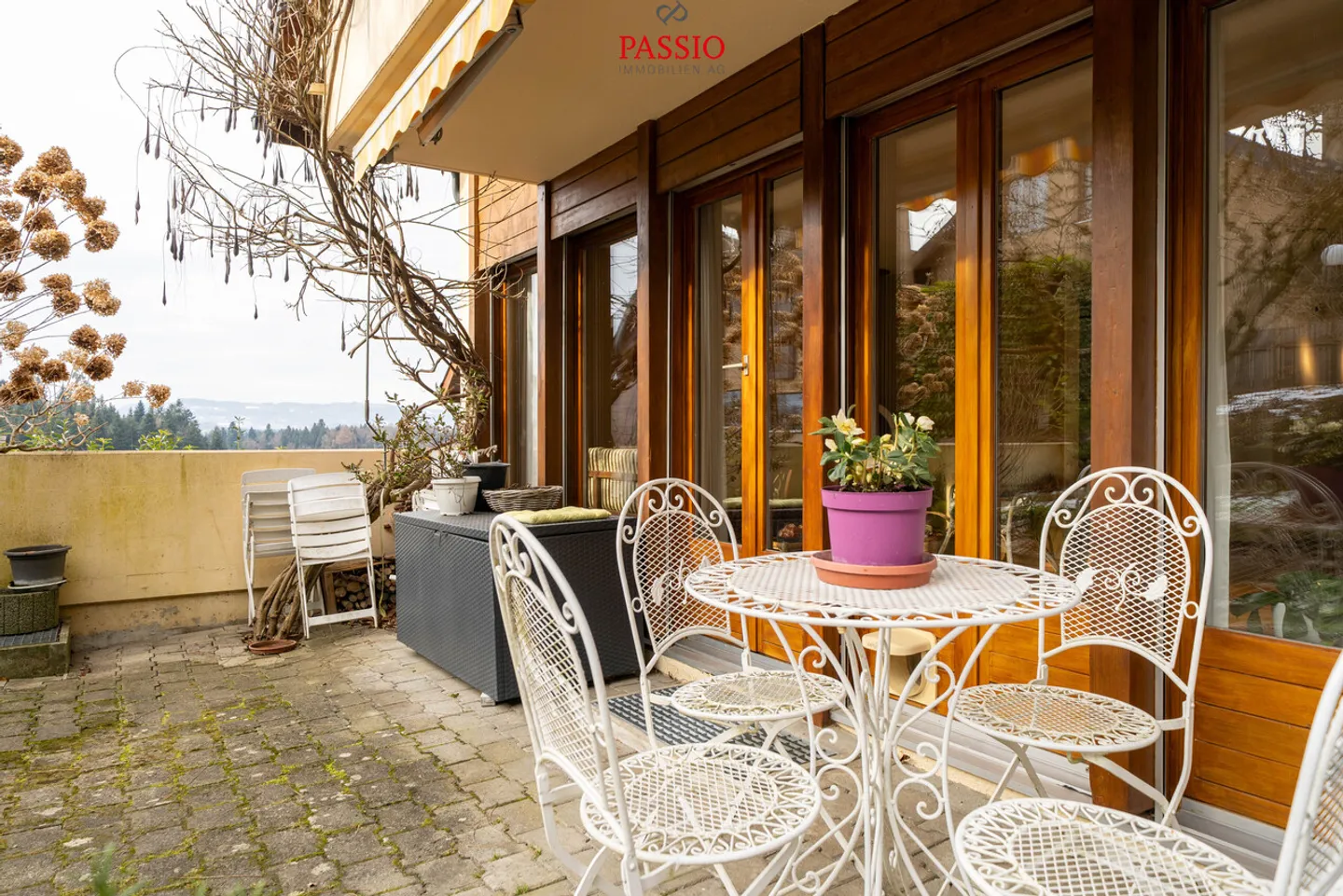 Grande casa a schiera di 10 stanze con giardino paradisiaco in posizione privilegiata - Foto 17 di 34