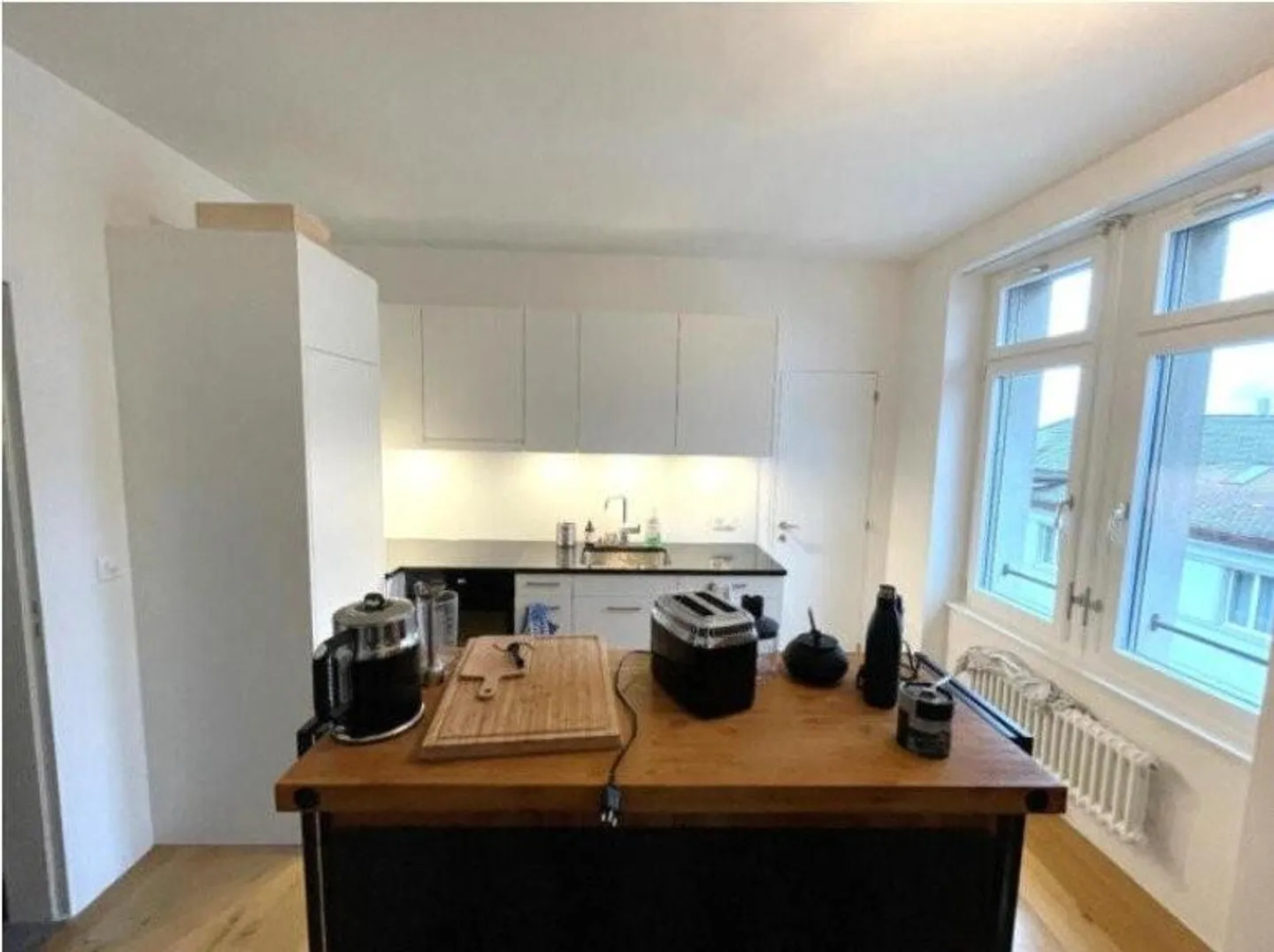 Modern 2.5-room apartment for rent in District 6 - Photo 2 of 6