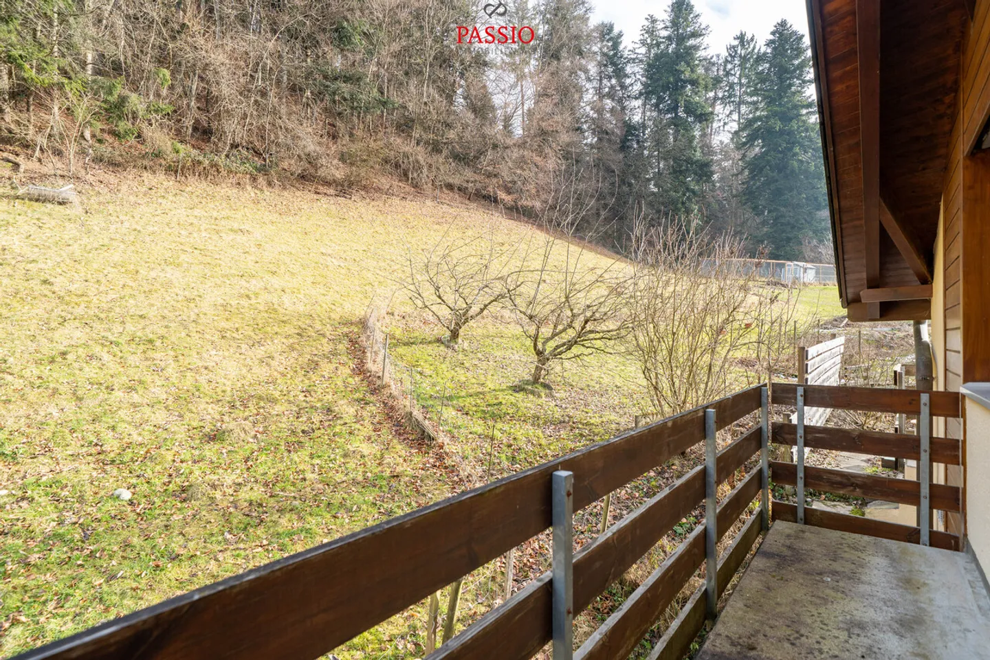 Grande casa a schiera di 10 stanze con giardino paradisiaco in posizione privilegiata - Foto 31 di 34