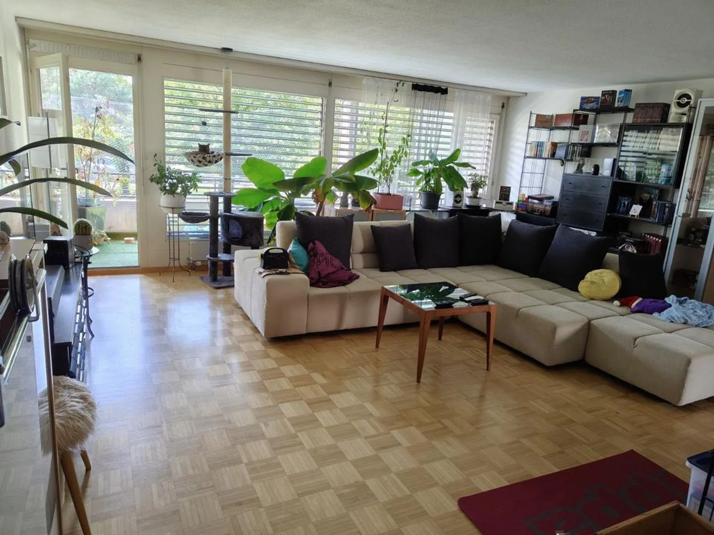 Appartement spacieux de 4,5 pièces à louer - Photo 1 sur 7