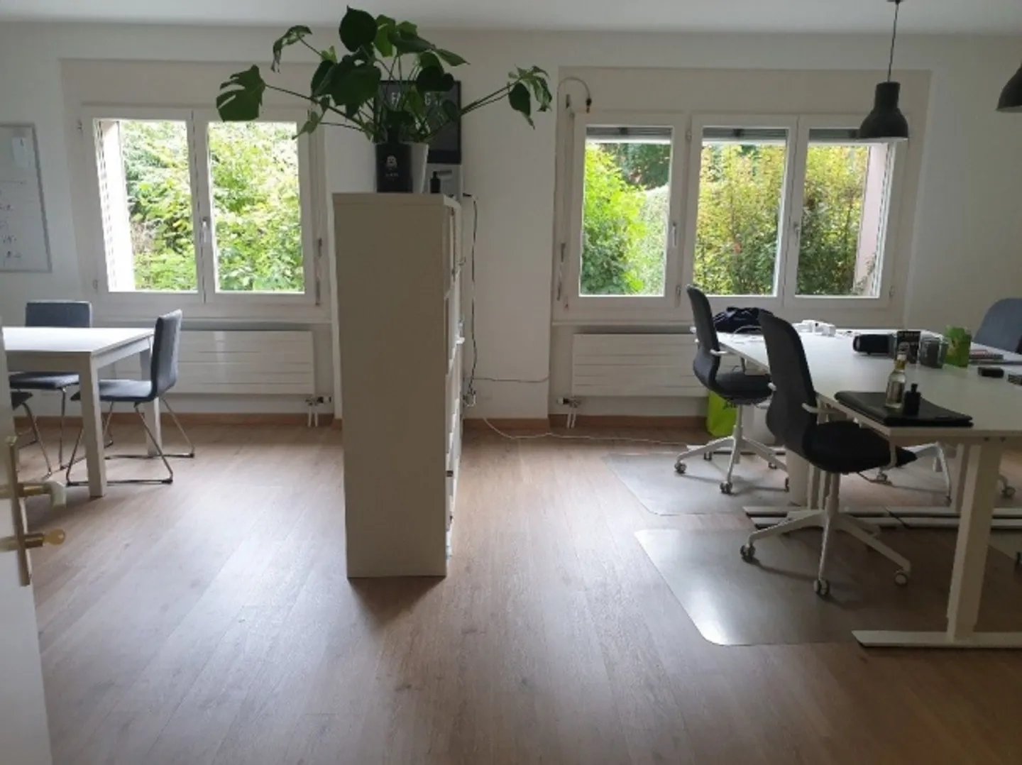 Ufficio attraente in affitto in posizione privilegiata a Küsnacht - Foto 2 di 5