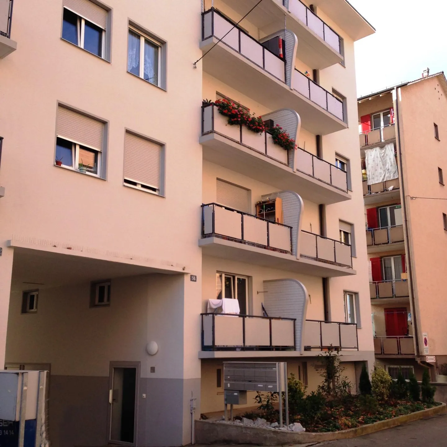 Garage Box in Basel - Photo 1 of 5