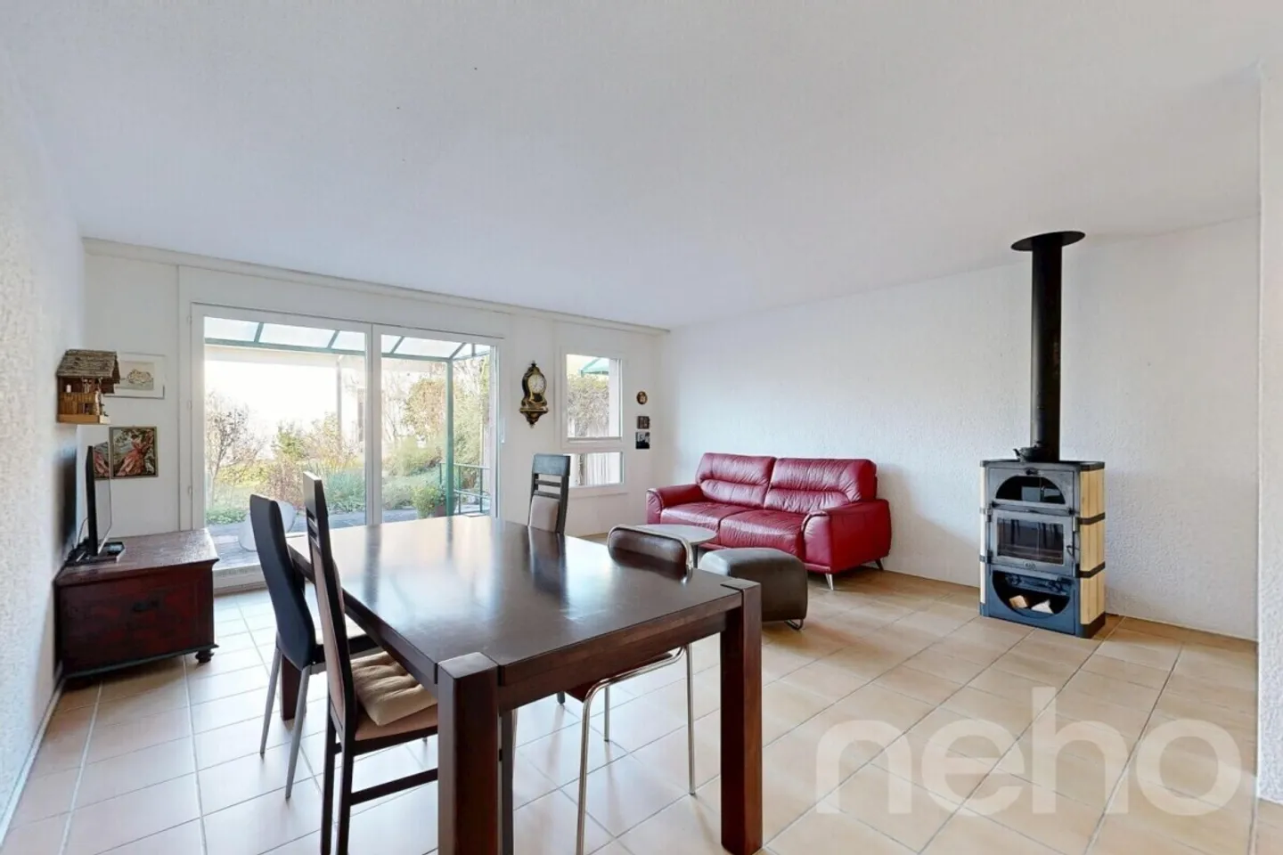 Charmantes Reihenhaus mit 4.5 Zimmern und Erweiterungsmöglichkeit - Foto 3 von 12