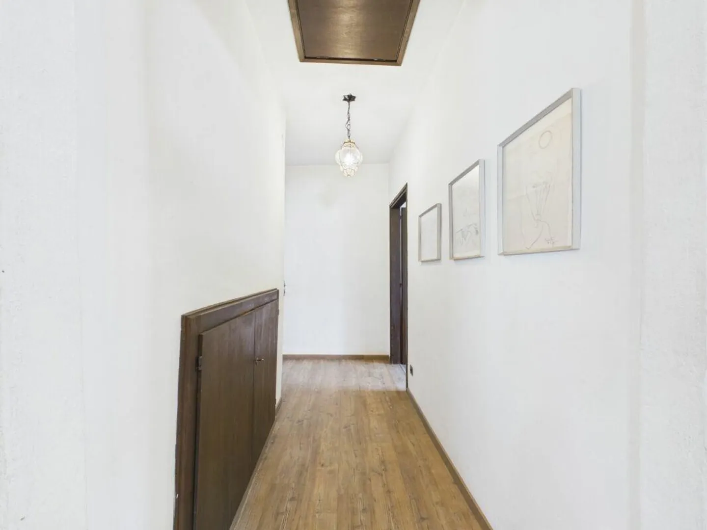Charakteristische 4.5 Zimmer im Herzen des Kerns von Origlio mit Parkplatz und Garten - Foto 4 von 15