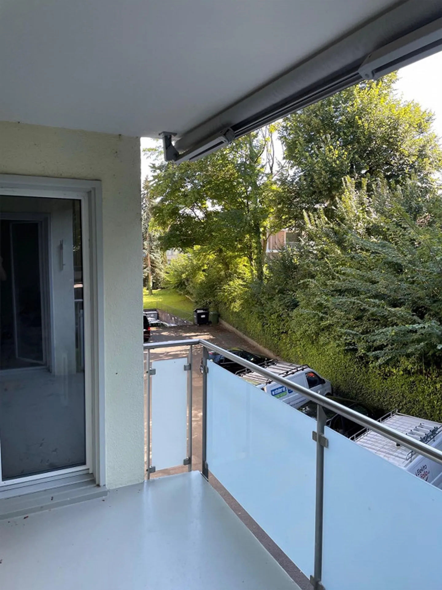 Central located, quiet 4-room apartment with balcony - Photo 6 of 16