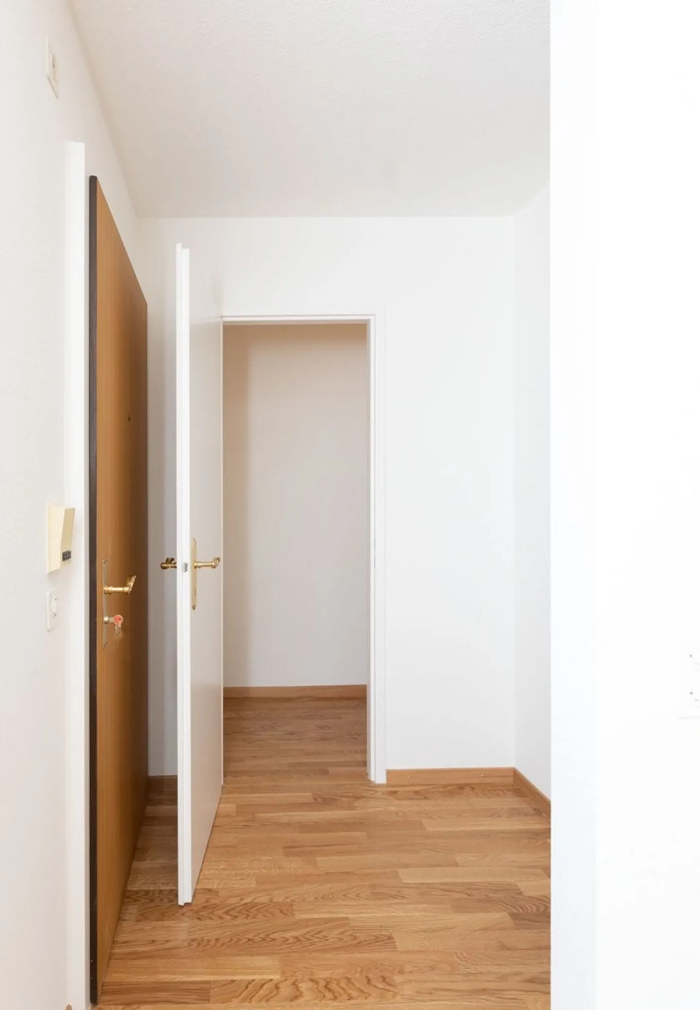 2.5 Room Apartment - Photo 7 of 7