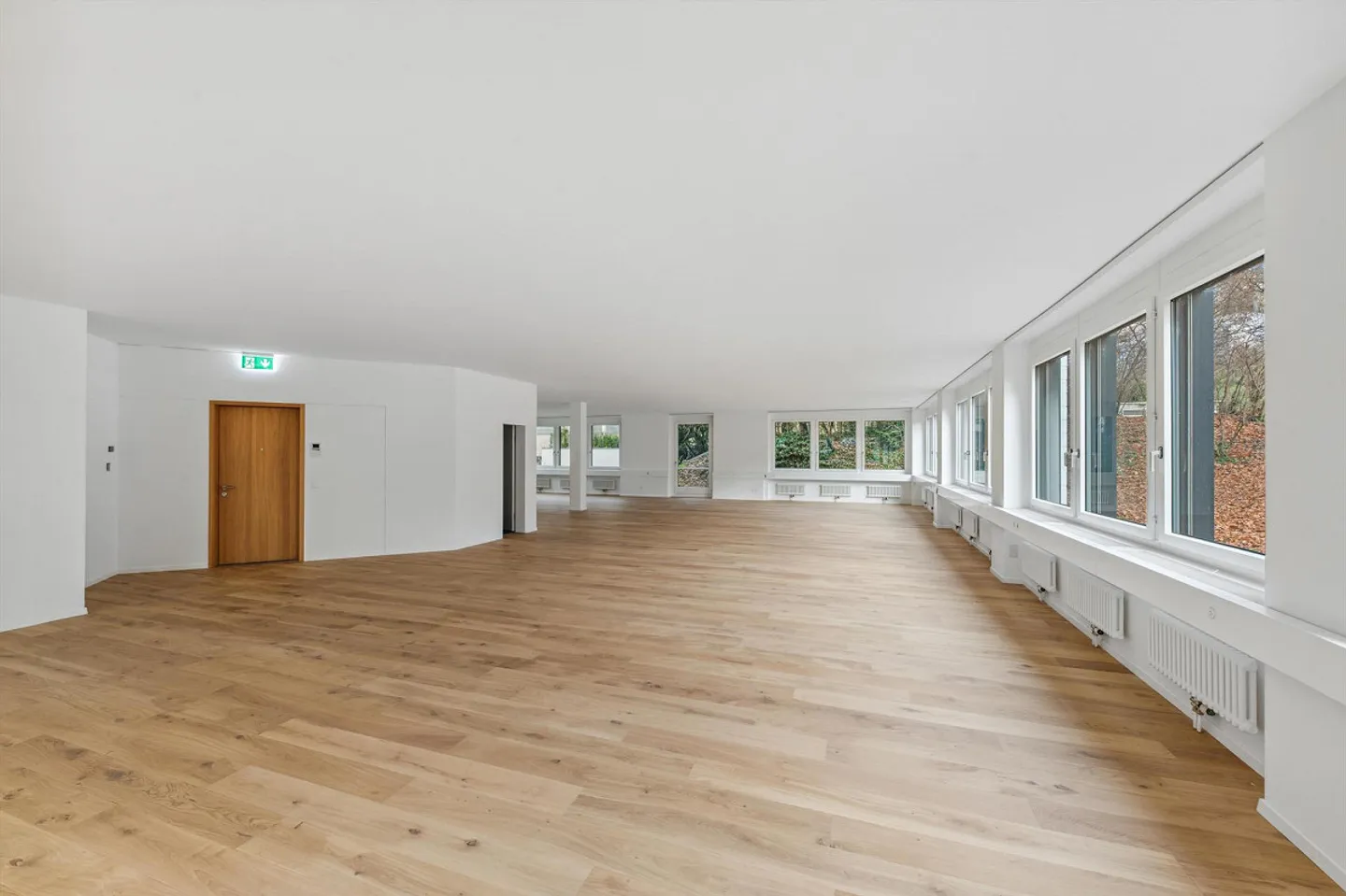 210 Quadratmeter Büros - 210 Meter ab Stadtgrenze Zürich-Tiefenbrunnen - Foto 10 von 13