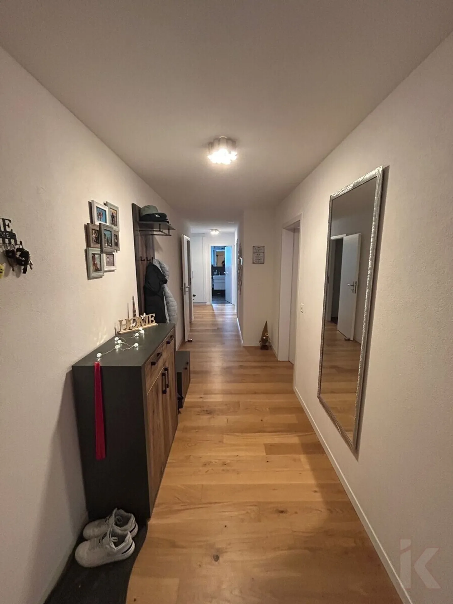 Appartamento familiare di 5,5 stanze con grande area giardino - Foto 6 di 13