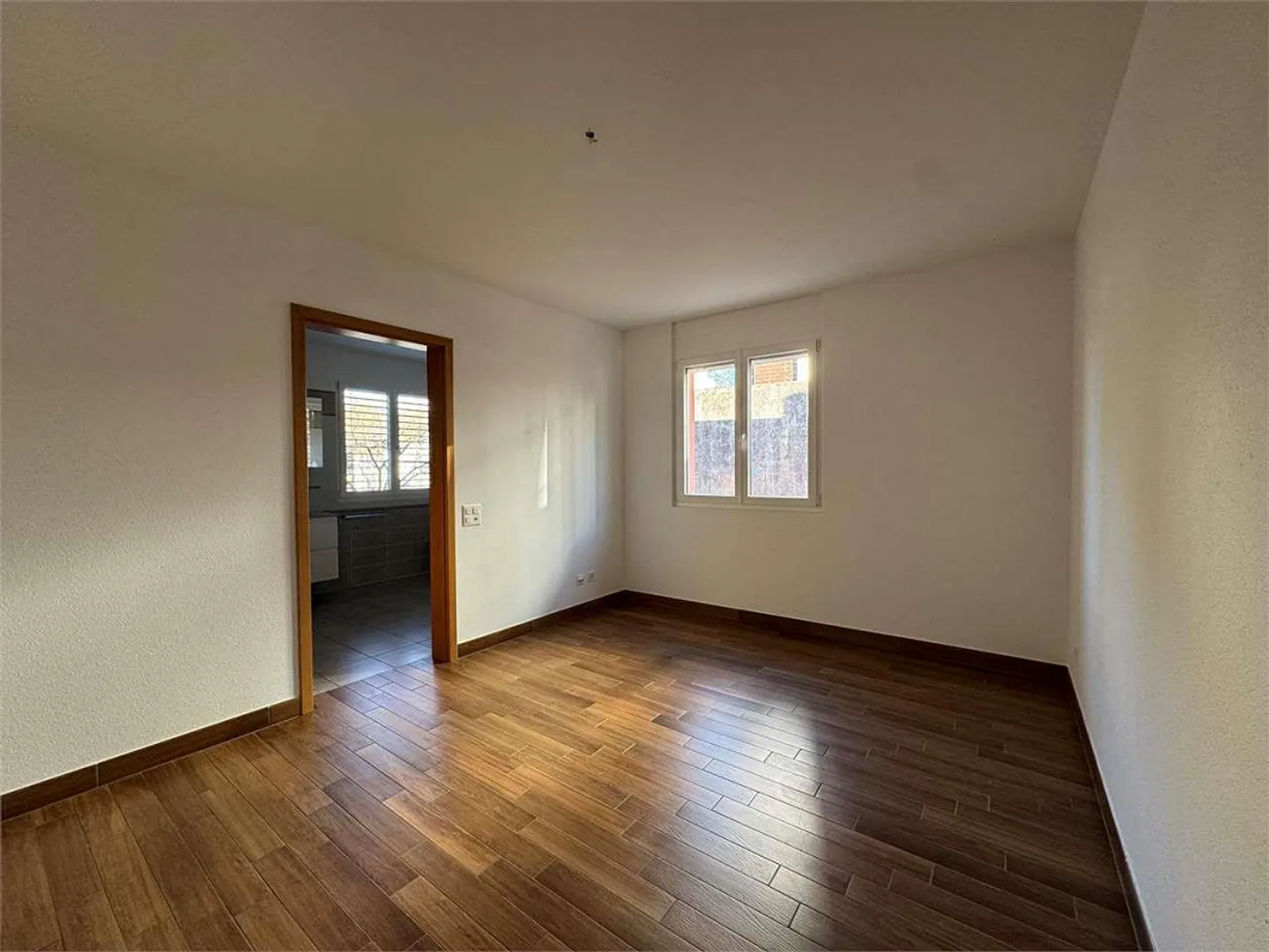 Villa moderna con vista lago - Foto 5 di 11