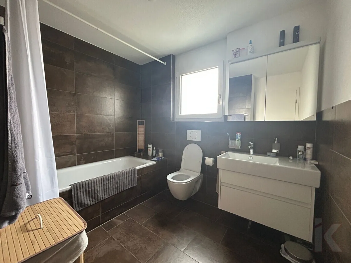 Appartamento familiare di 5,5 stanze con grande area giardino - Foto 10 di 13