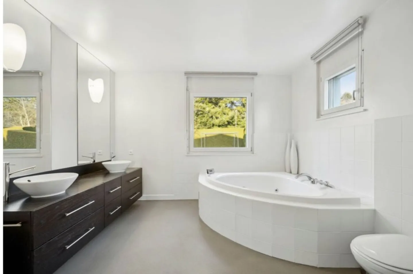 Sehr schöne moderne Villa mit absoluter Ruhe - Photo 8 sur 9