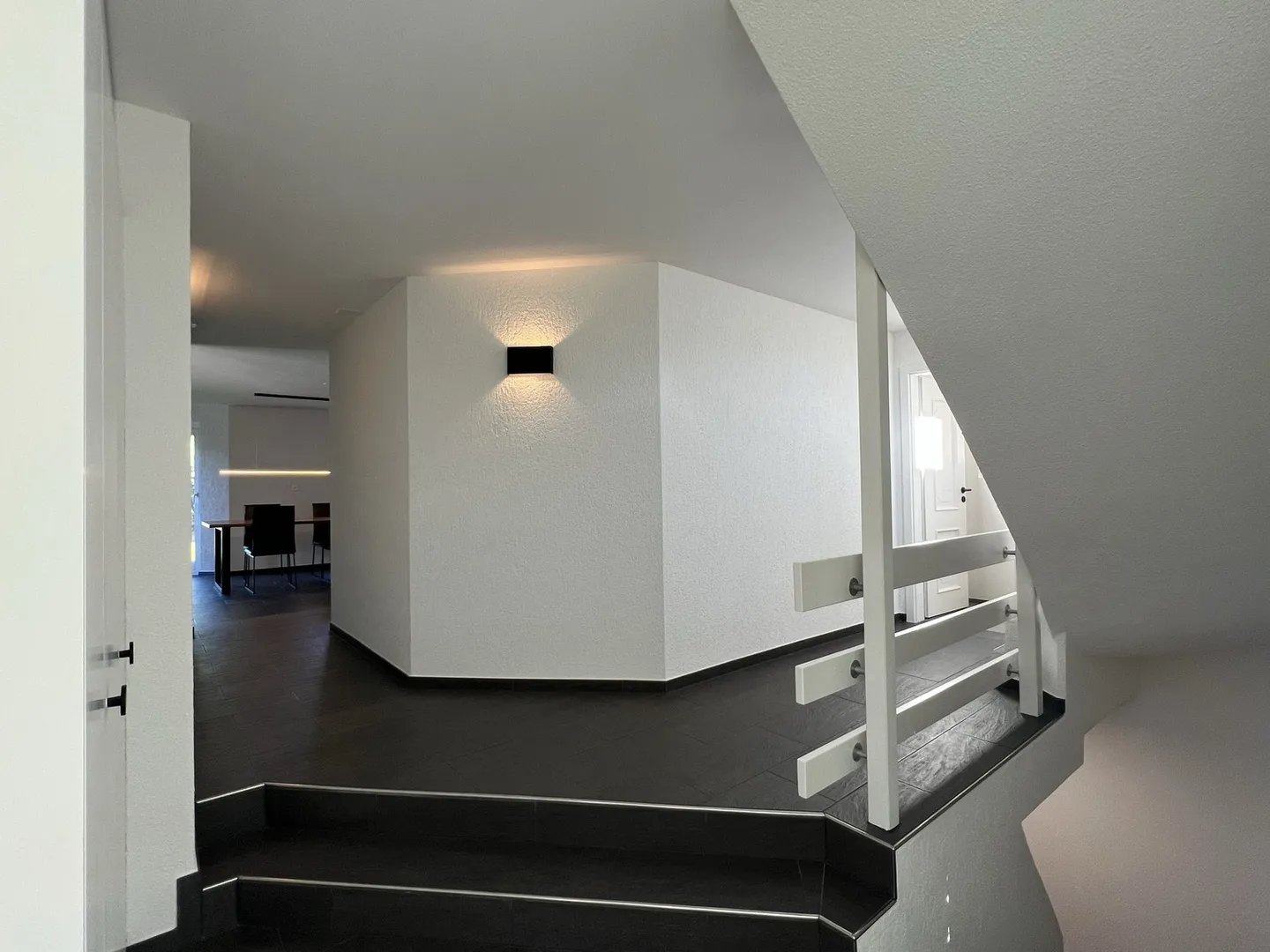 Ampia casa unifamiliare di 5,5 locali con panorama a Bichwil (Oberuzwil SG) - Foto 8 di 14