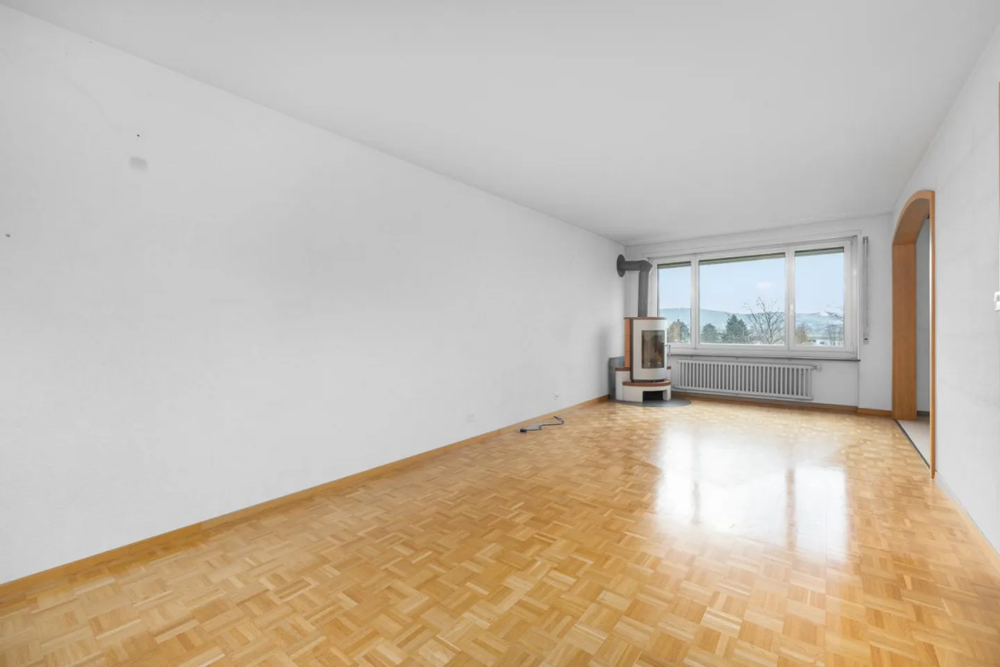 Vantaggioso fiscalmente con vista lontana - Foto 2 di 11