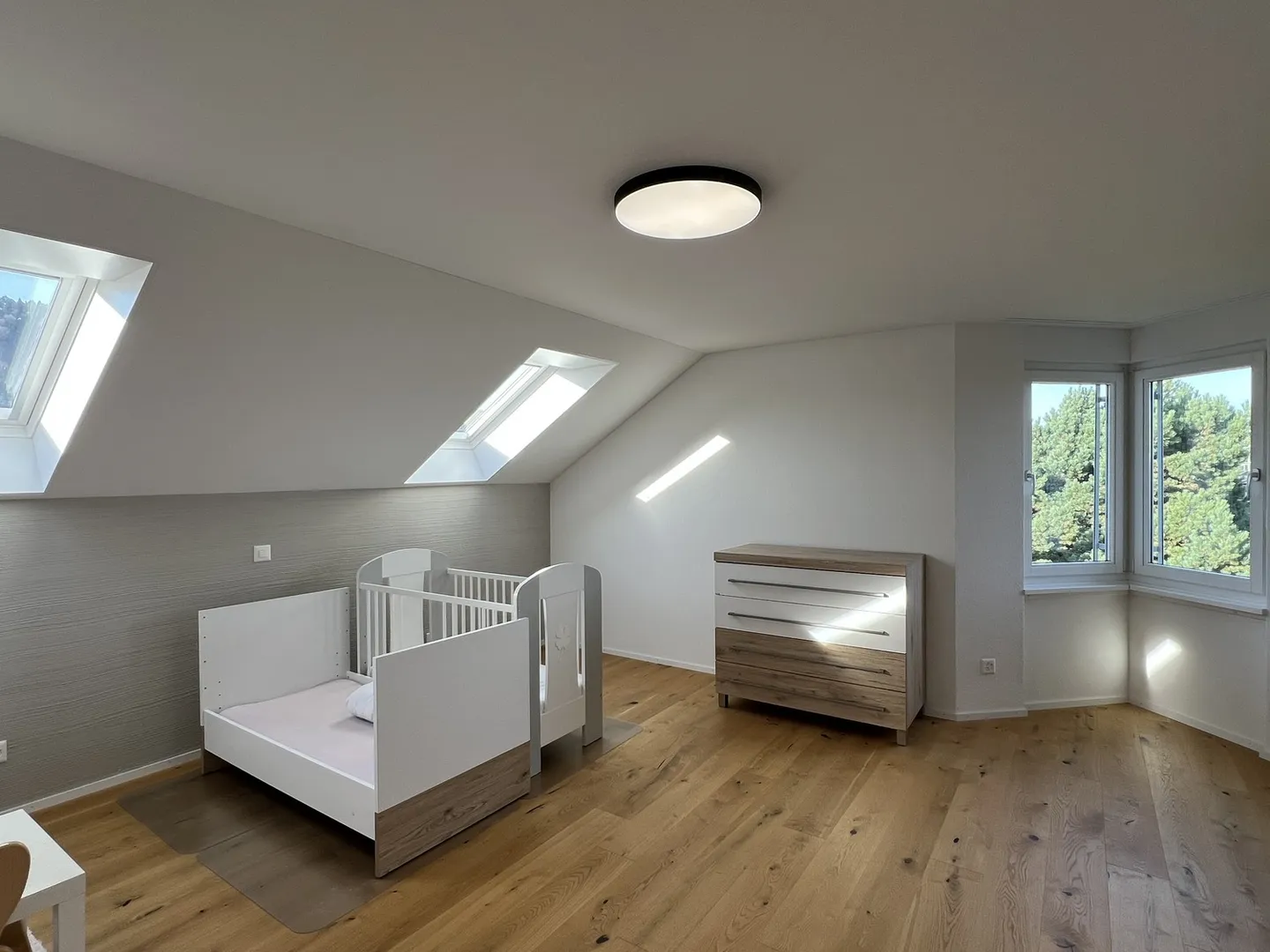 Ampia casa unifamiliare di 5,5 locali con panorama a Bichwil (Oberuzwil SG) - Foto 12 di 14