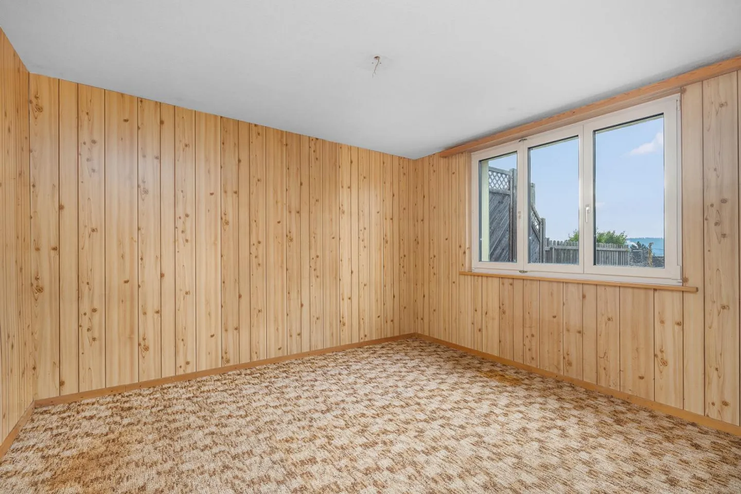 Vantaggioso fiscalmente con vista lontana - Foto 3 di 11