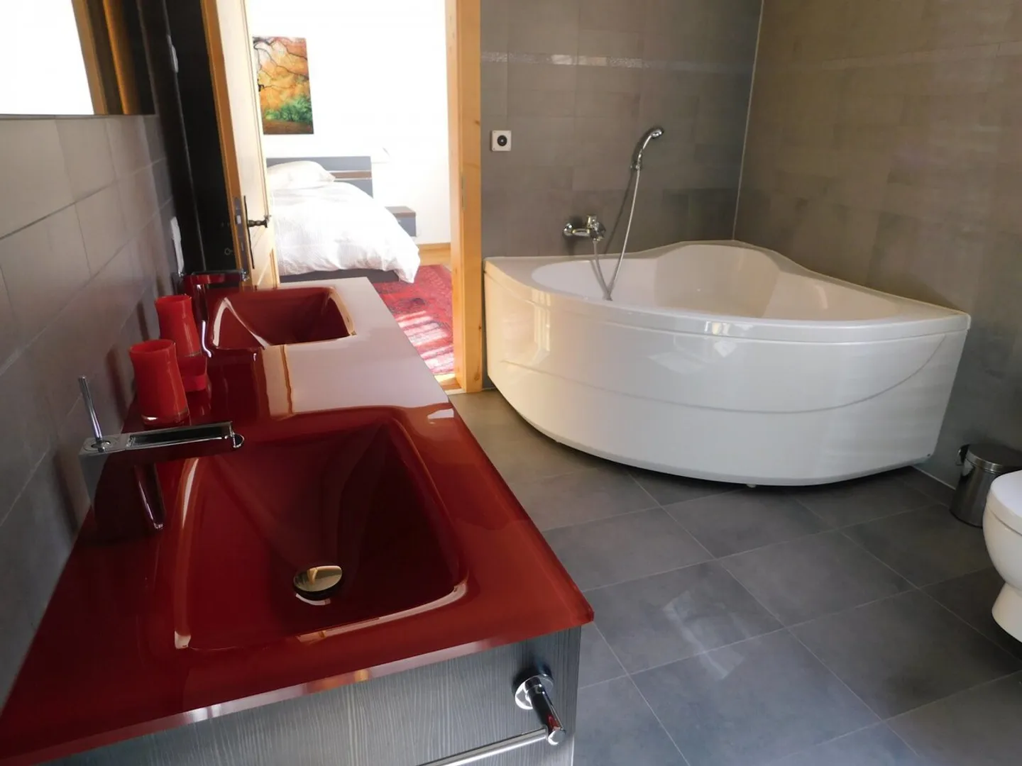 Hochwertige möblierte Wohnung mit 4,5 Zimmern - Foto 7 von 13