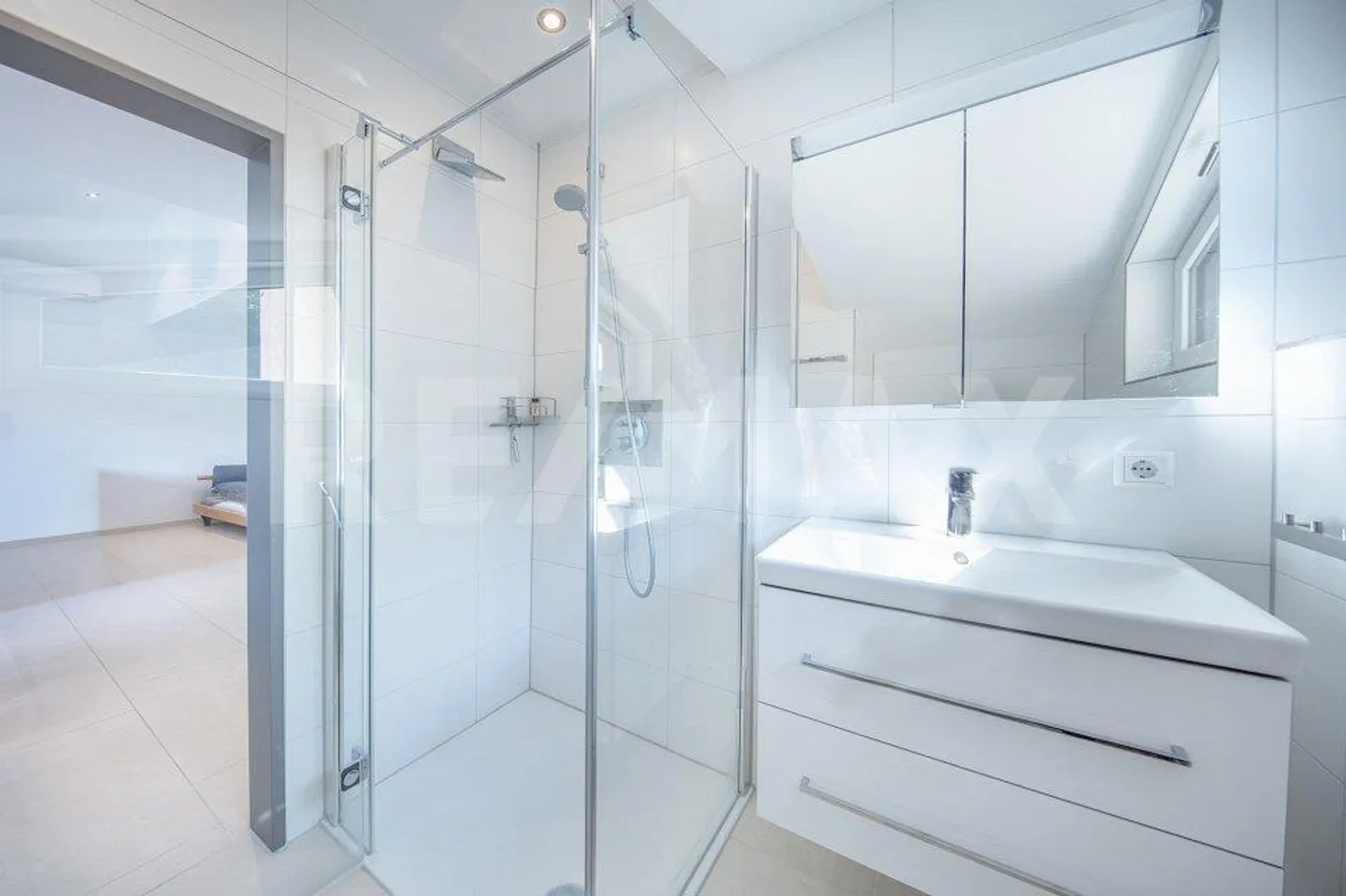 Modern New Residential Studio with Unmatched Lake and Mountain View, 6442 Gersau SZ - Photo 8 of 13