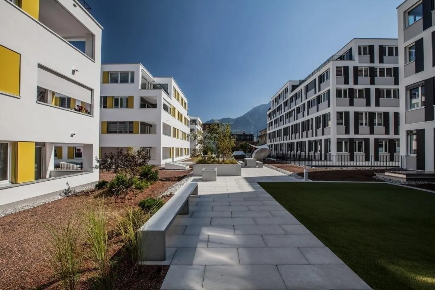 Appartement moderne, central et calme - saisissez l'opportunité ! - Photo 1 sur 9