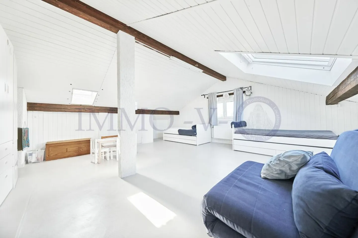 VILLA INDIVIDUALE CON GRANDE GIARDINO E POSIZIONE IDEALE - Foto 9 di 12