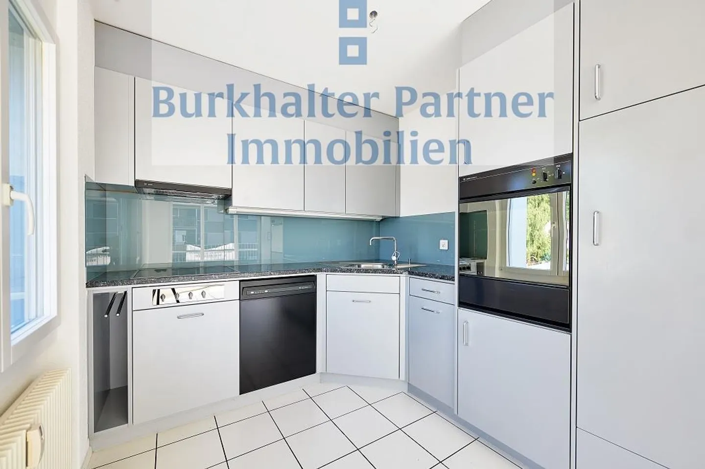 Your new home in Laupen! - Photo 2 of 6