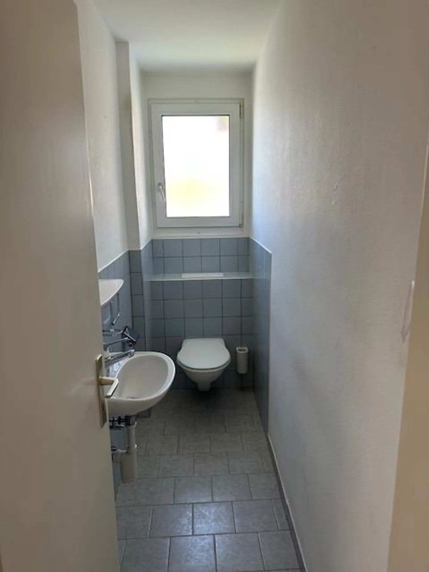 Appartamento con bella vista, luminoso, appartamento 4 locali - Foto 5 di 8